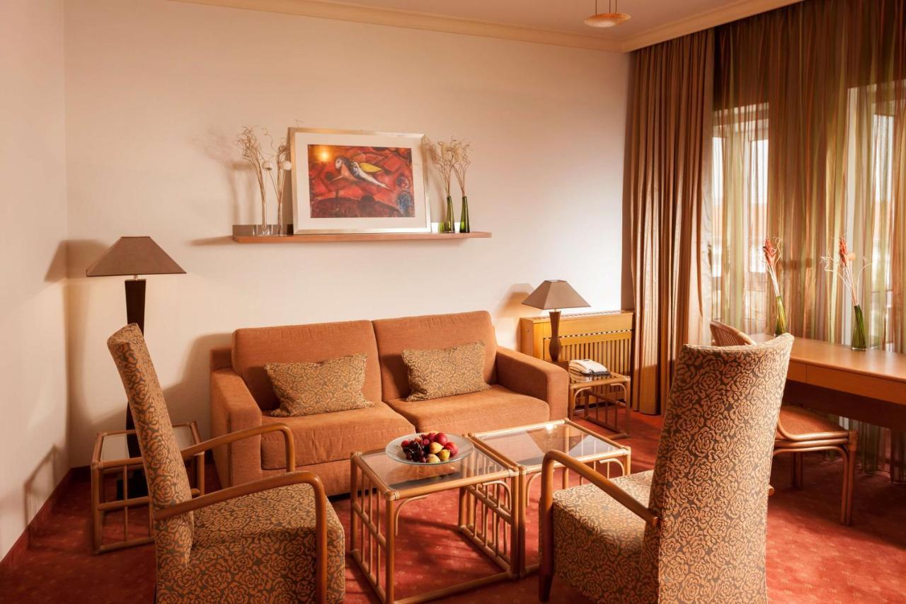 Dorint Hotel Dresden Bagian luar foto