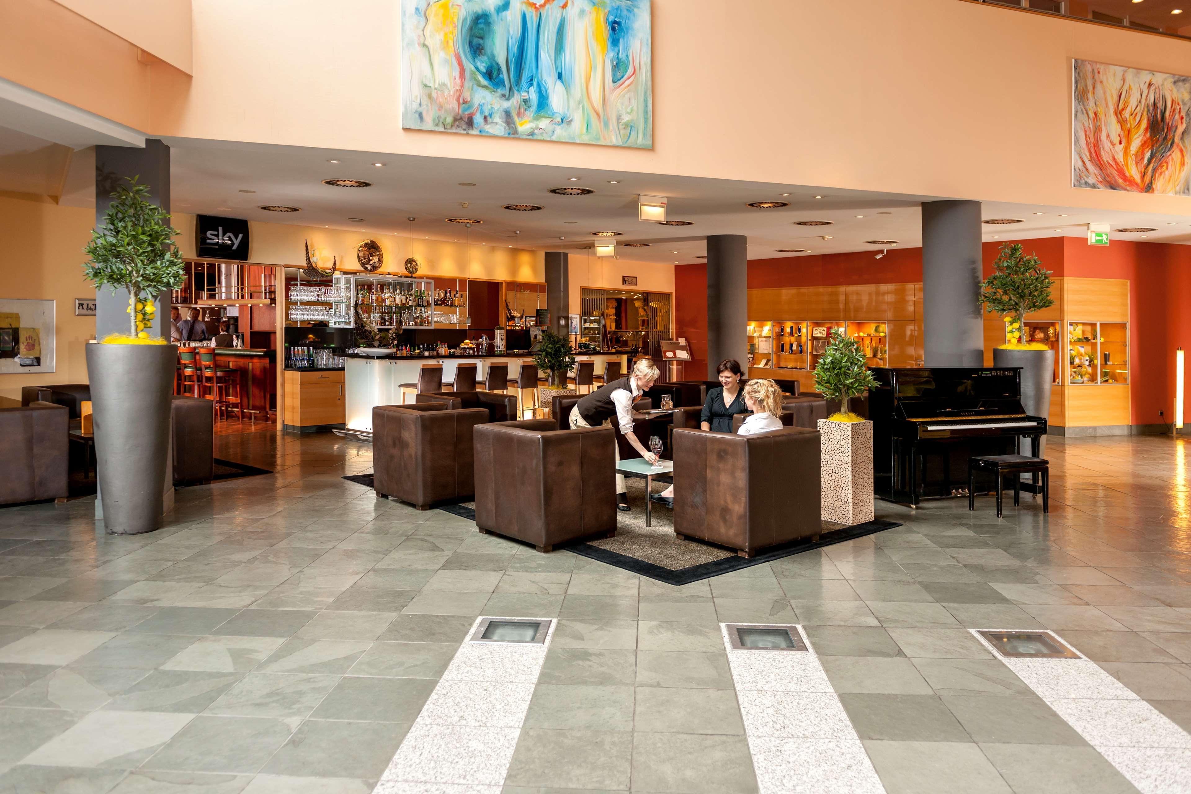Dorint Hotel Dresden Bagian luar foto