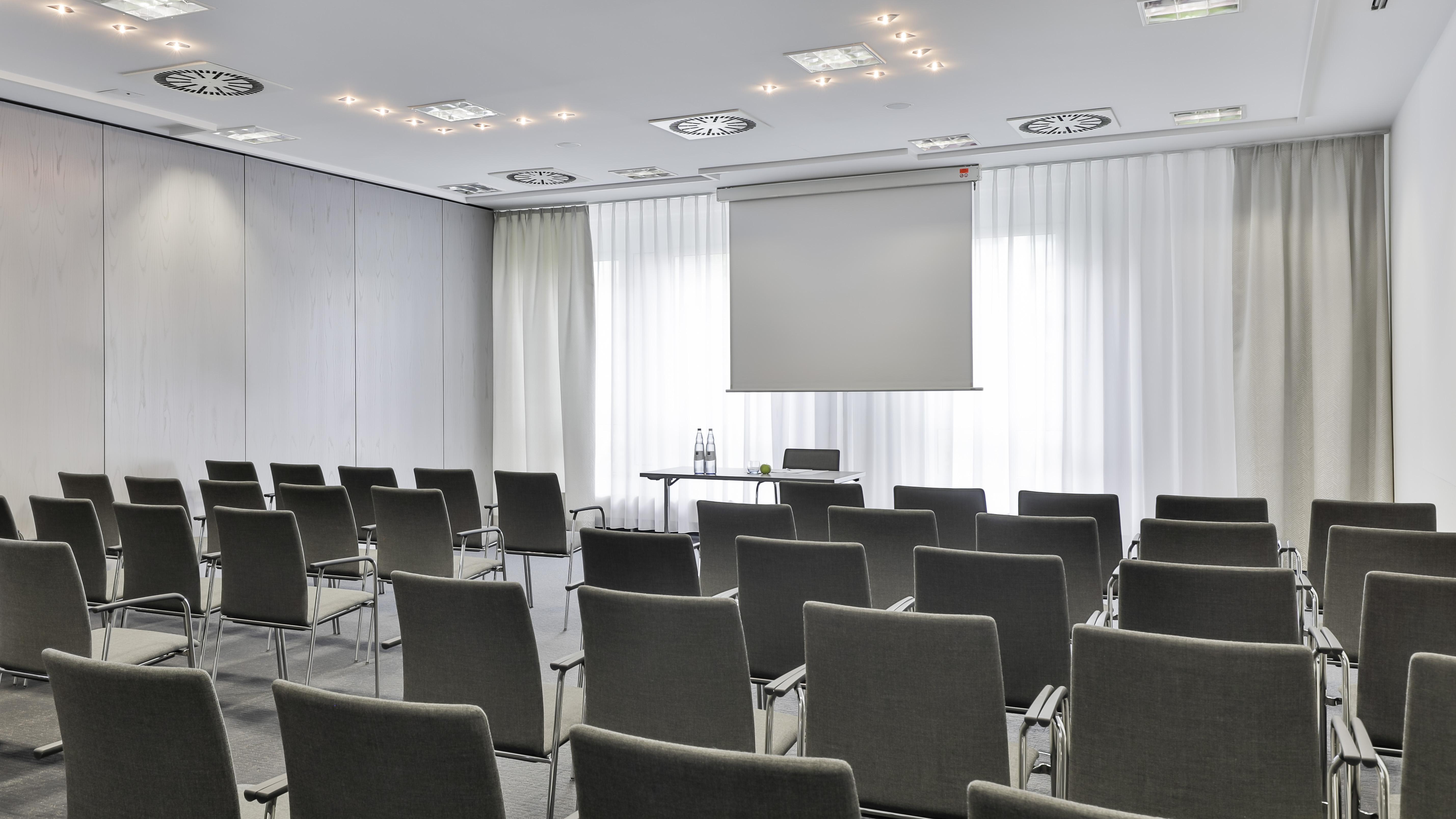 Dorint Hotel Dresden Bagian luar foto